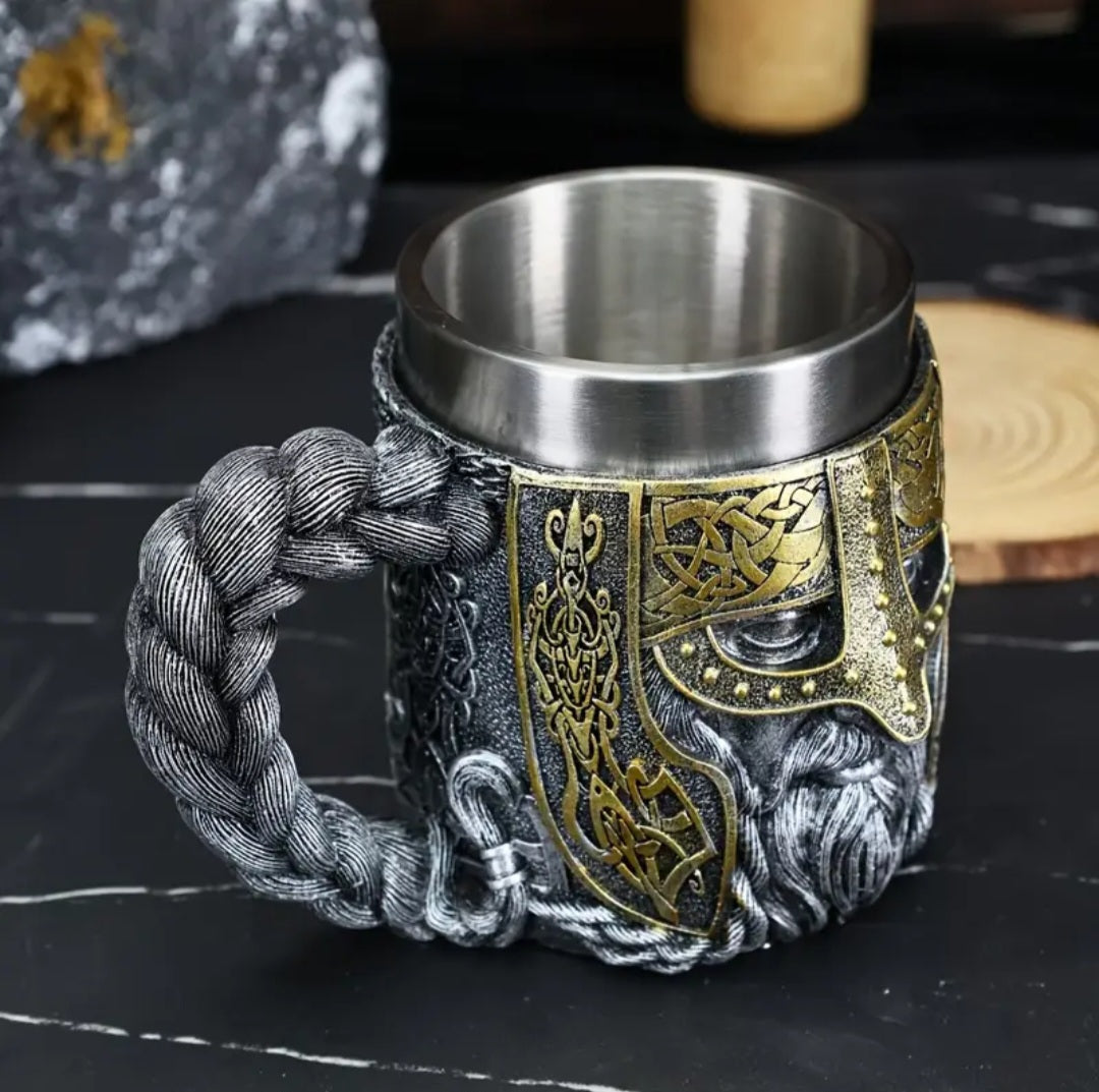 Caneca Viking Ragnar™